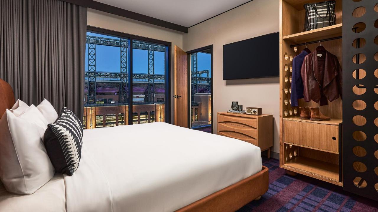 One-Bedroom Suite