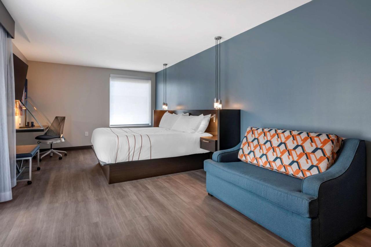 King Suite - Mountain View,1472800795:JPEG