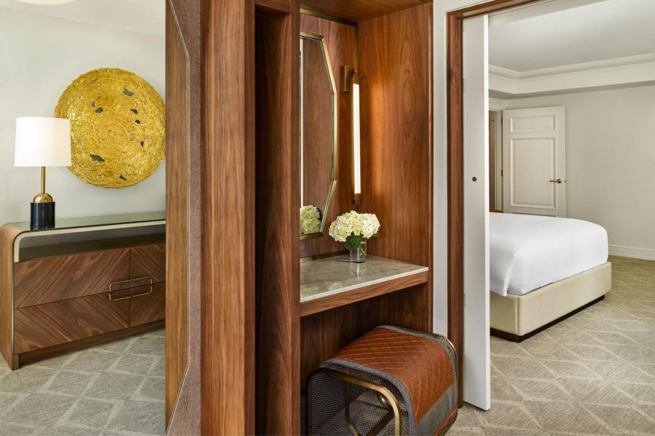 The Ritz Carlton Suite with City View - Club Lounge Access