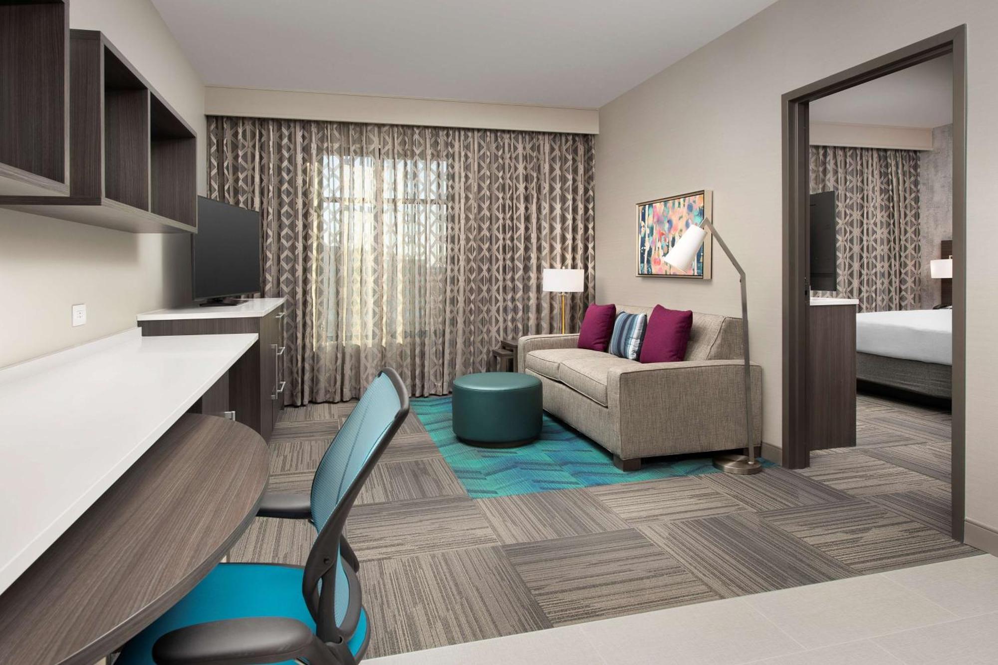 One-Bedroom King Suite Non-Smoking