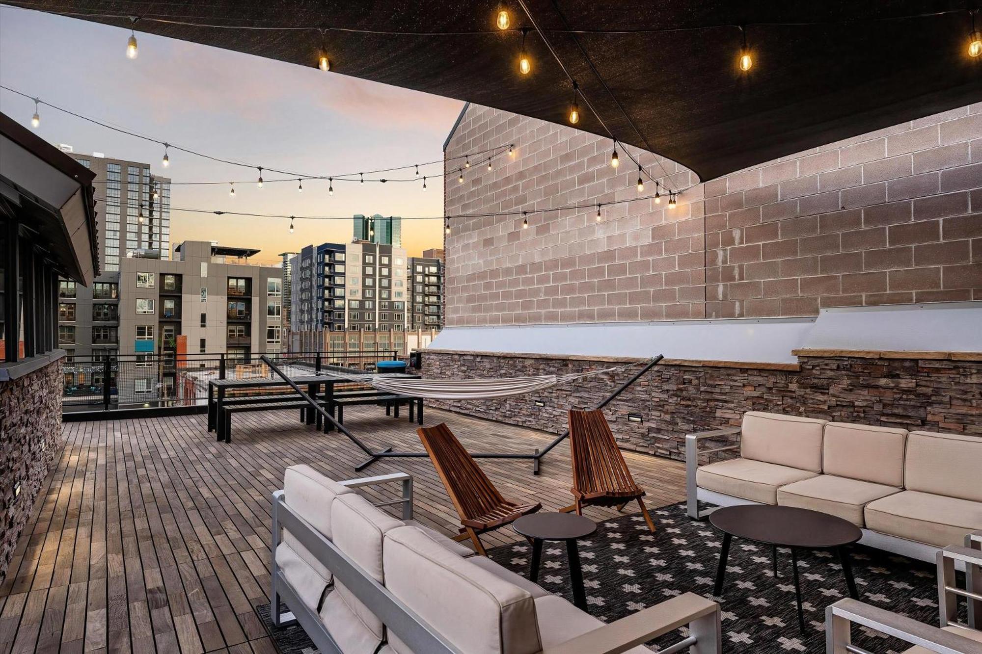 Suite City View