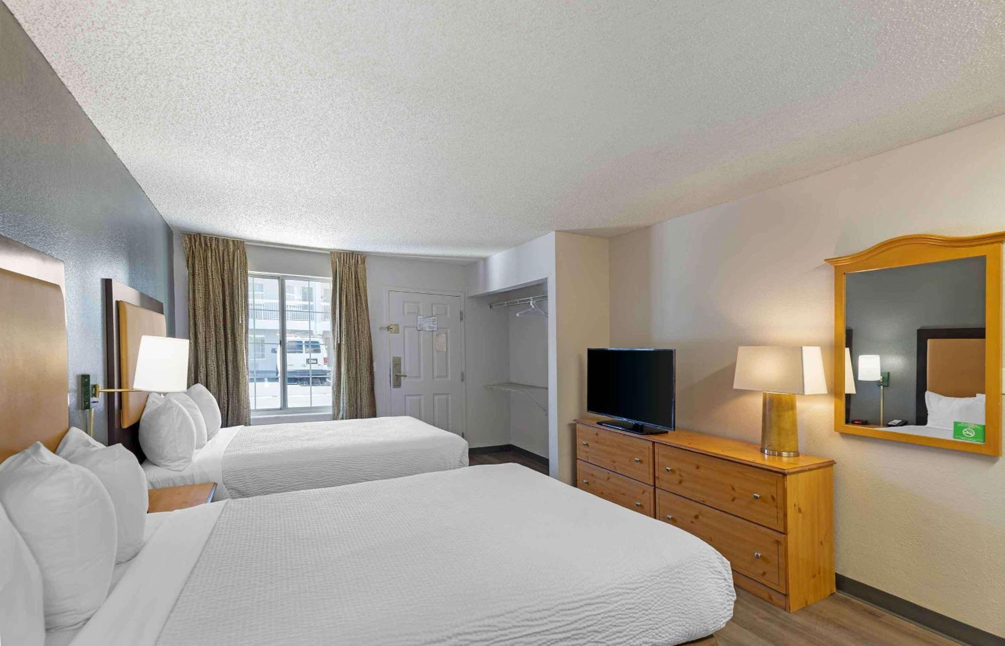 Studio 2 Double Beds Non-Smoking