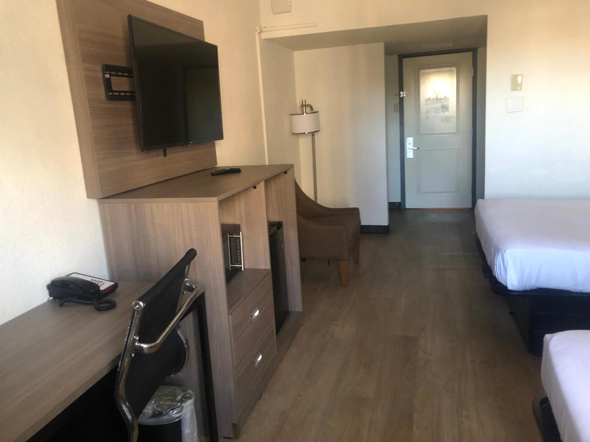 Standard Double Room Two Double Beds Non-Smoking or Interior Corridors