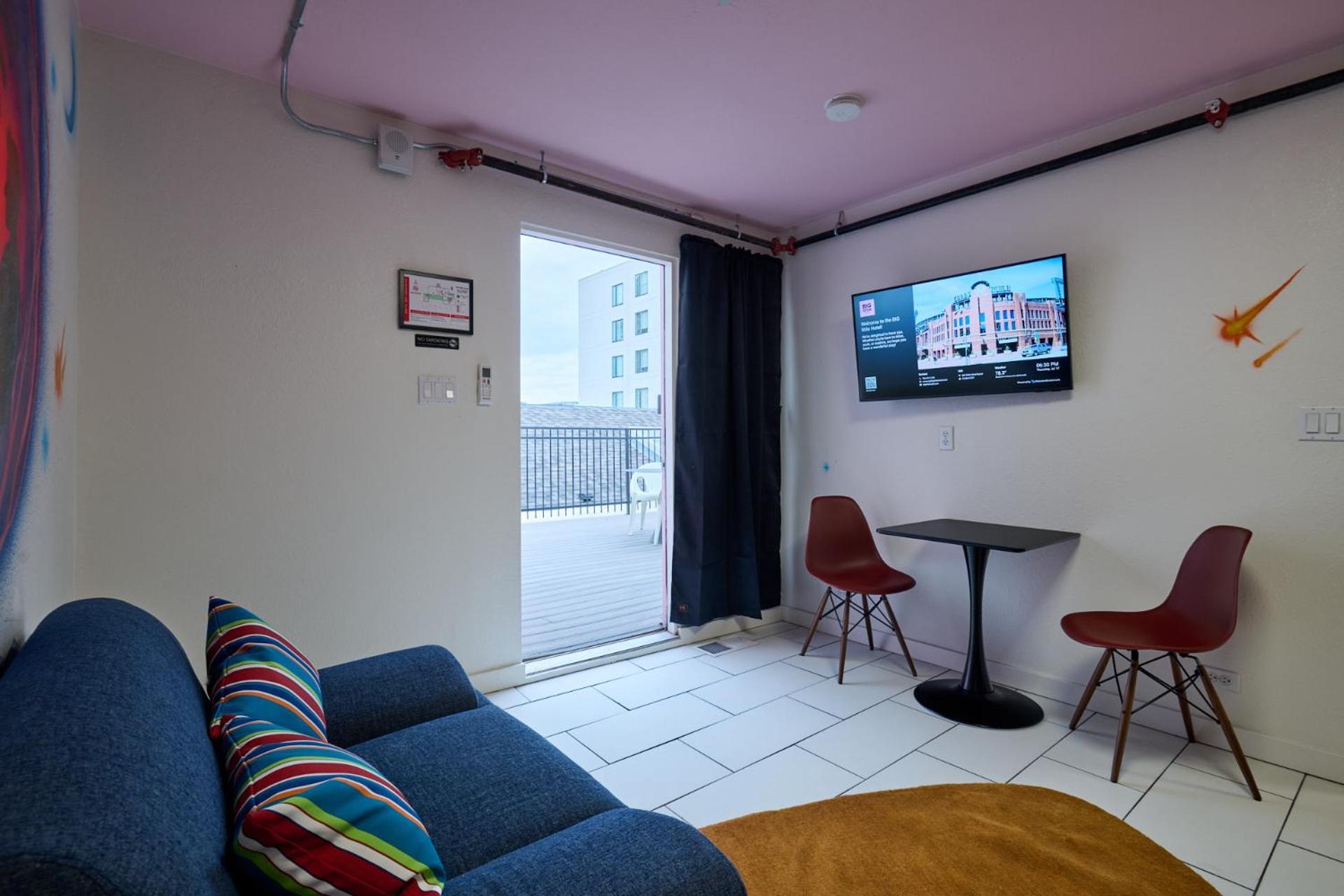 Deluxe Junior Suite