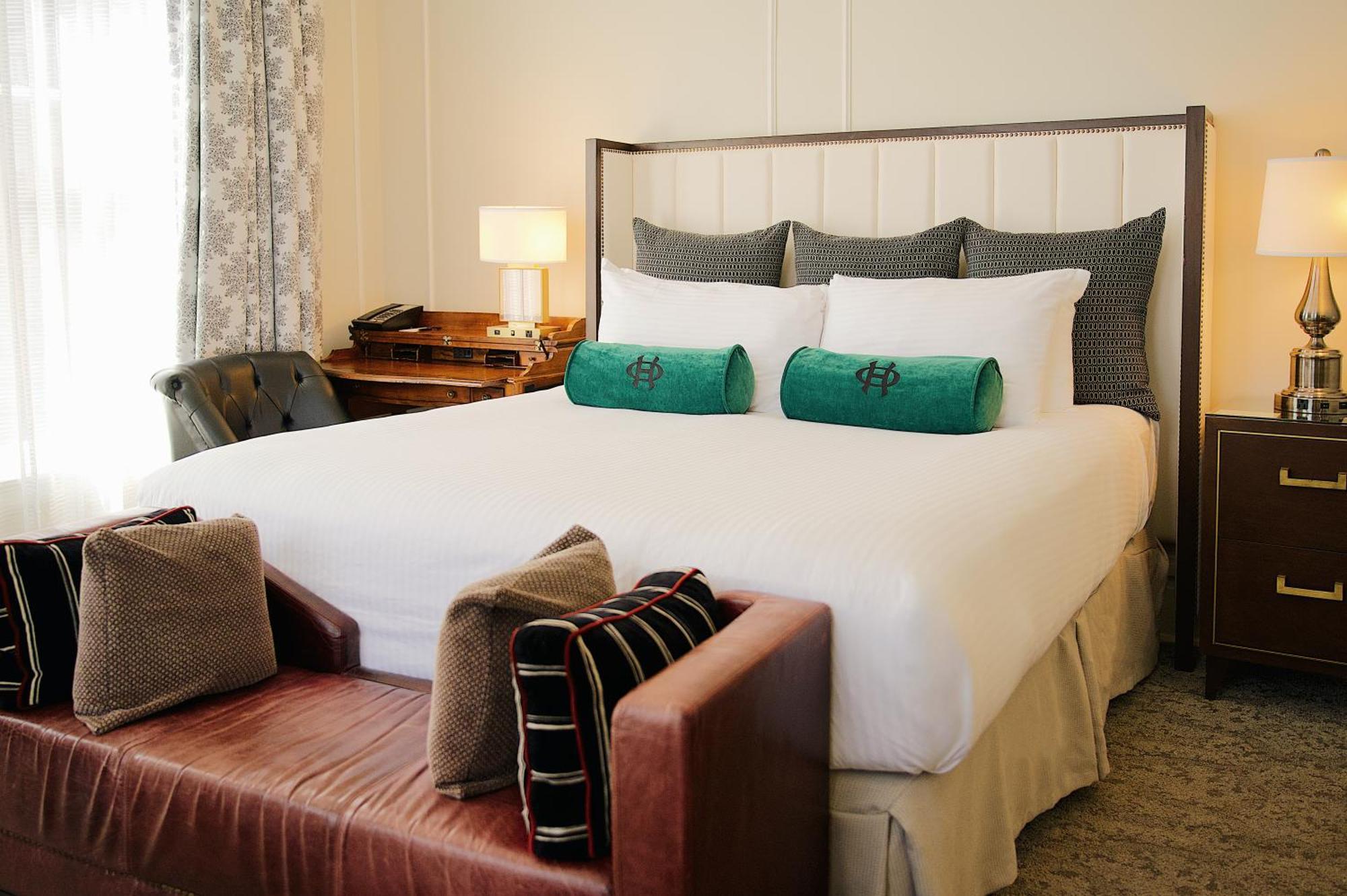 Superior King Room