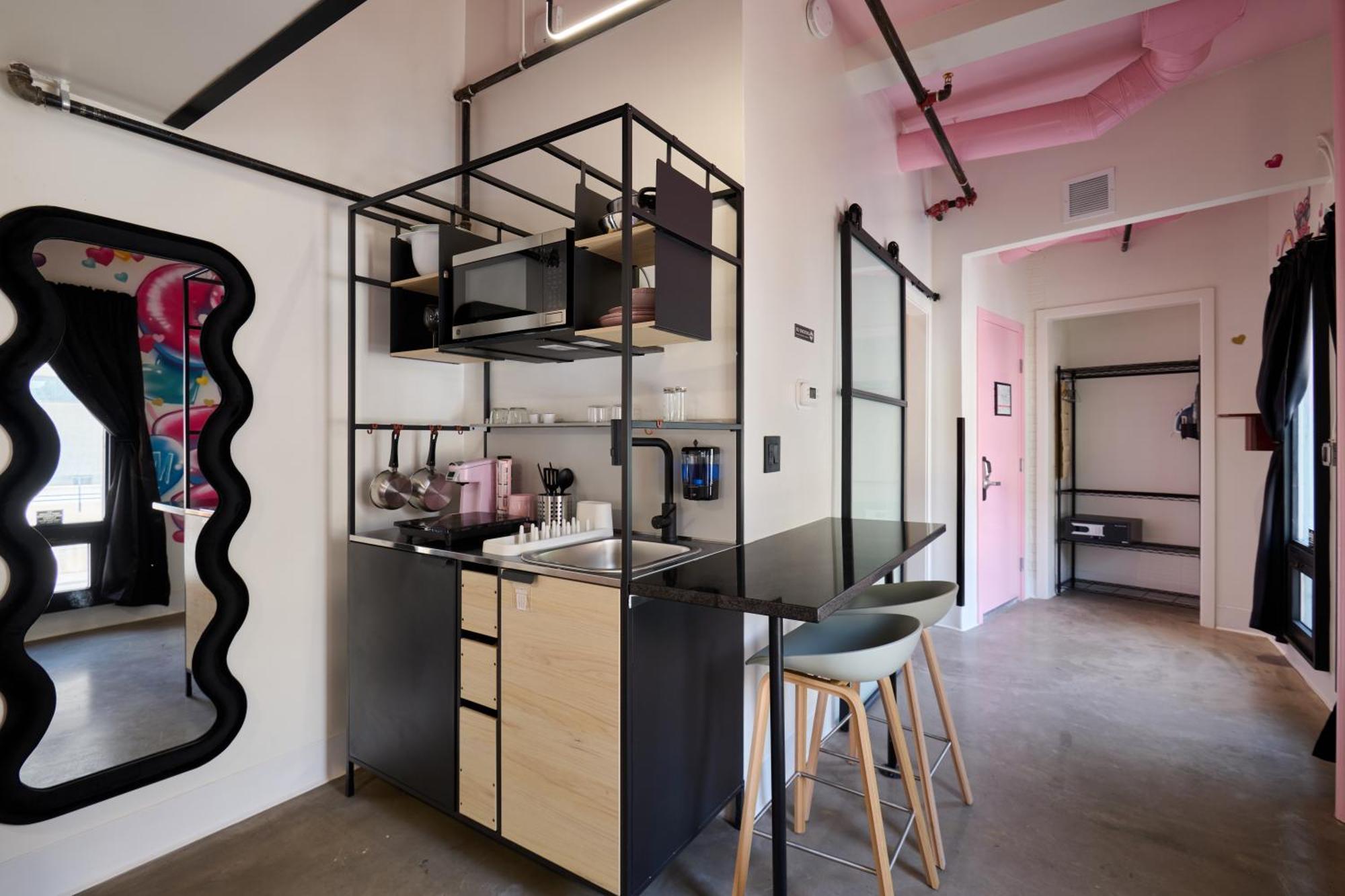 Studio Split Level