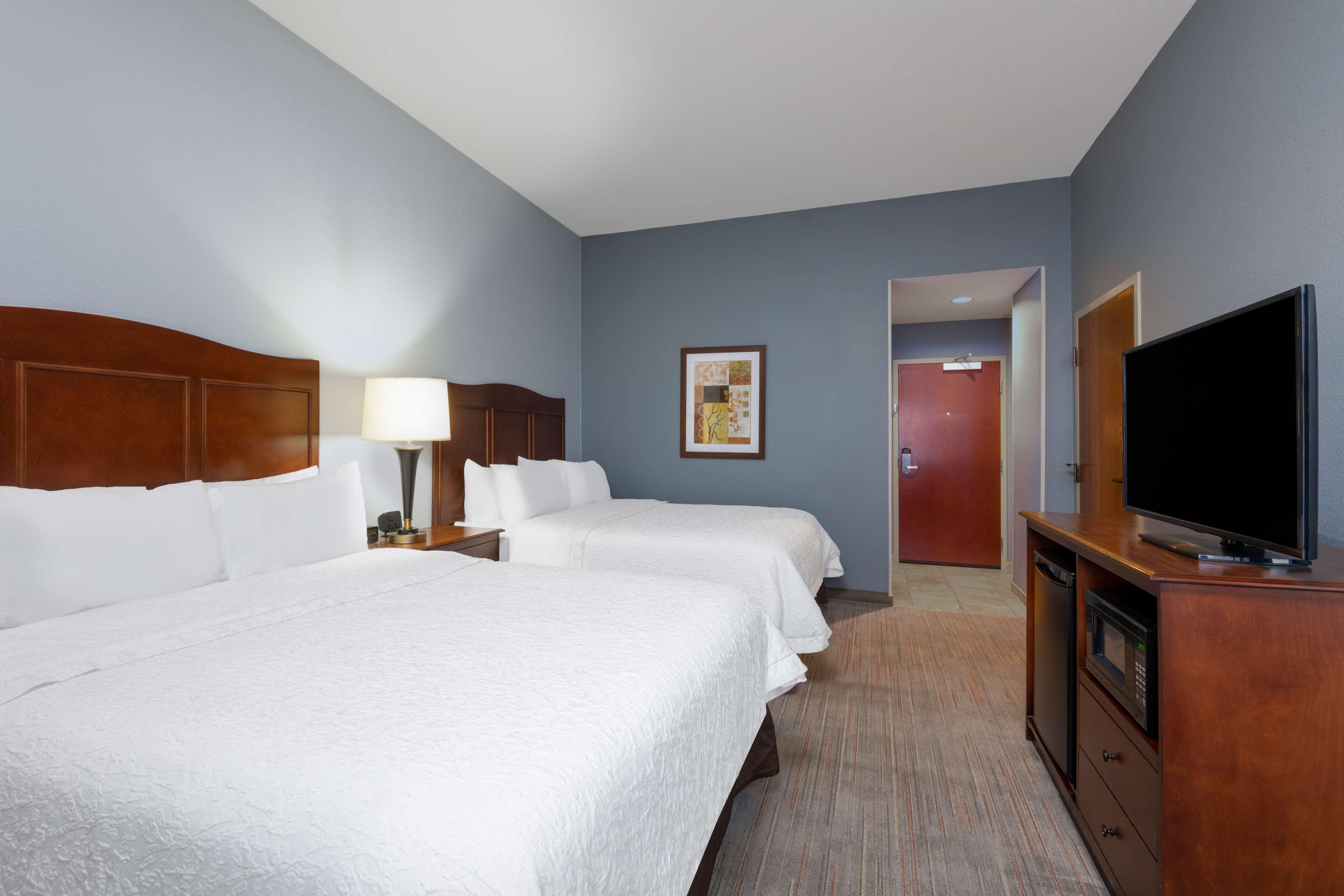 Room Two Queen Beds Non-Smoking