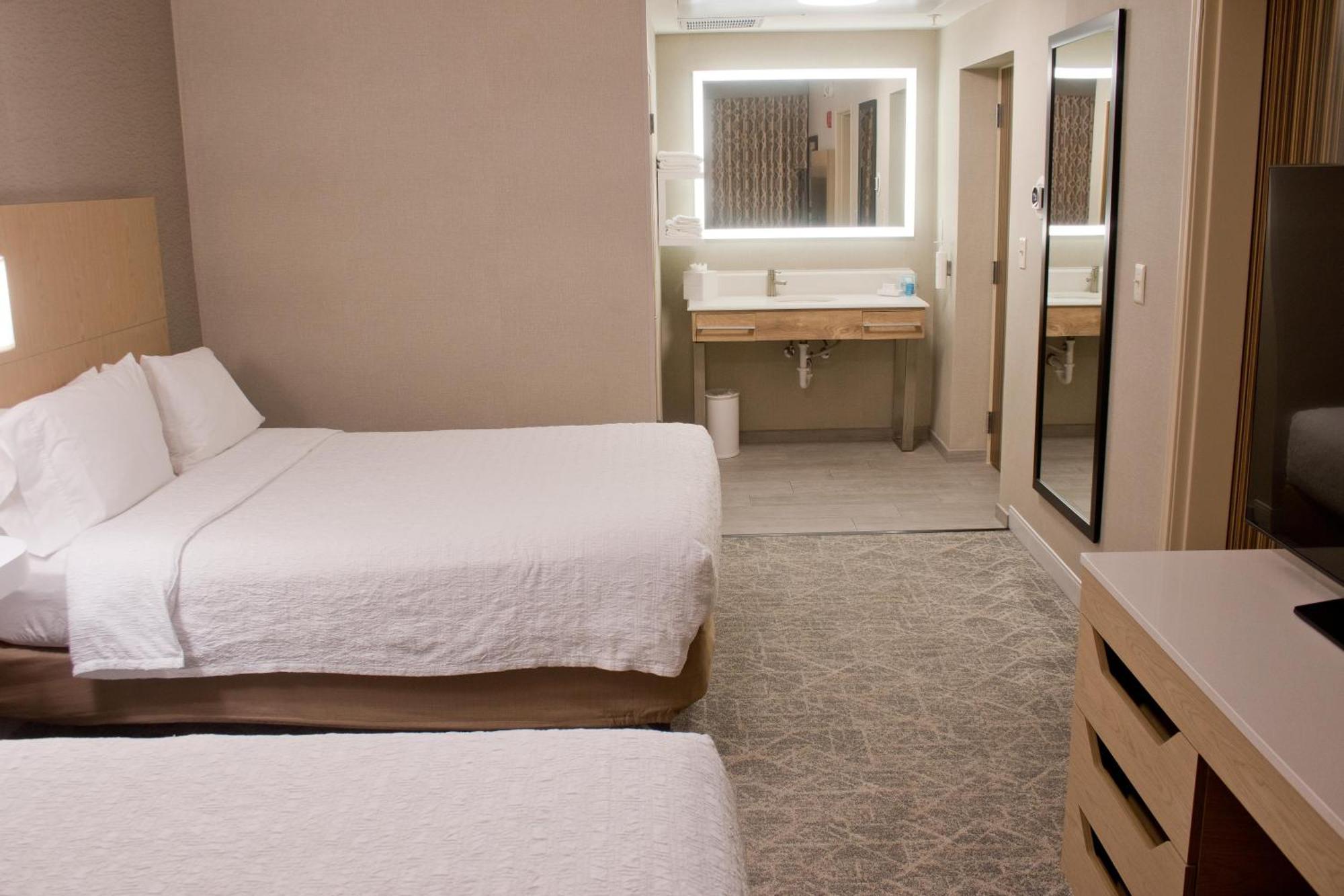 King Room King Bed Non-Smoking