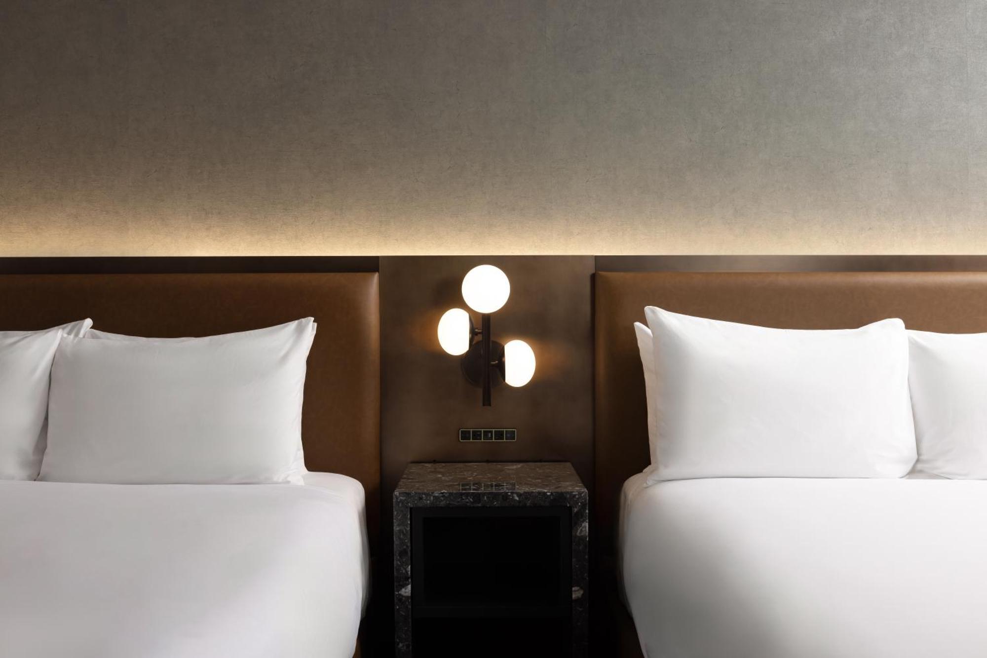 Queen Room Two Queen Beds City View