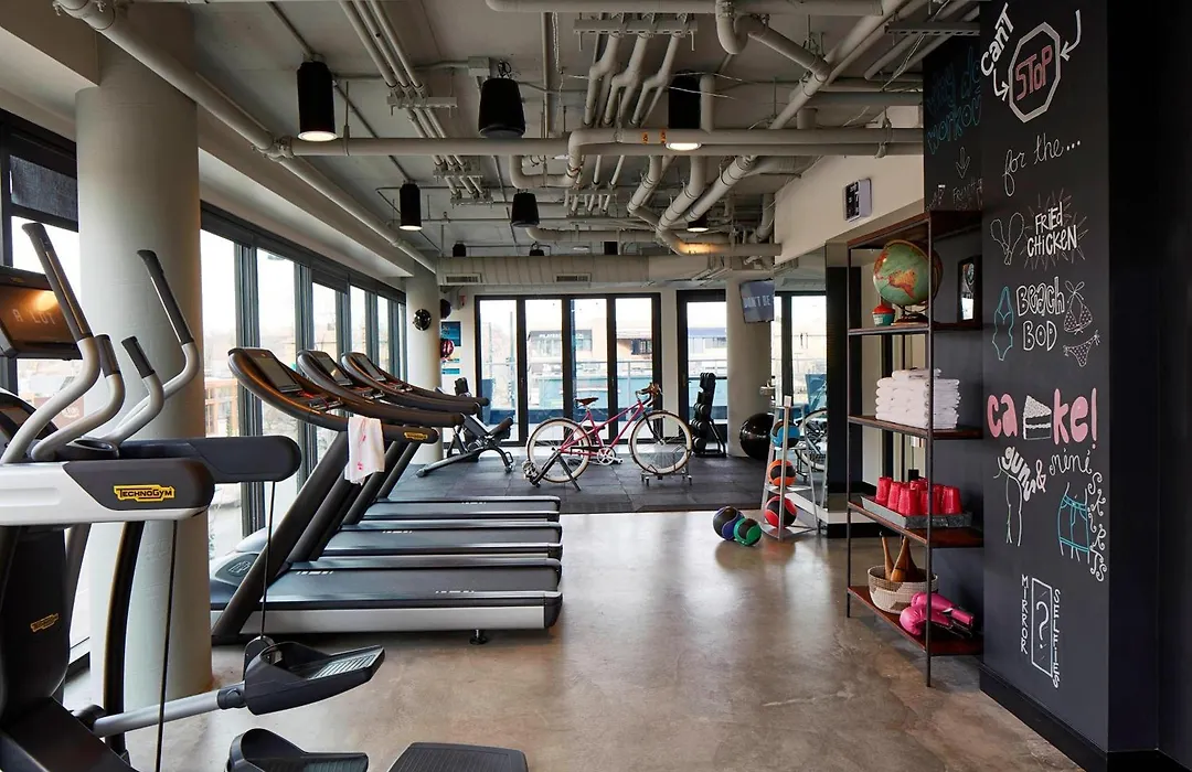 Moxy Denver Cherry Creek-1