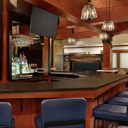 Embassy Suites By Hilton Denver International Airport-2
