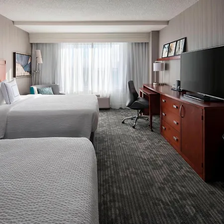 Courtyard By Marriott Denver Airport-2