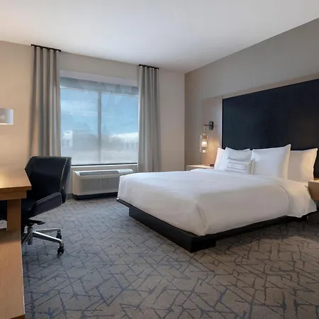 Fairfield By Marriott Inn & Suites Denver Airport At Gateway Park-2
