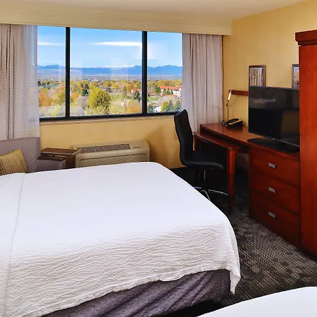 Courtyard By Marriott Denver Cherry Creek-3