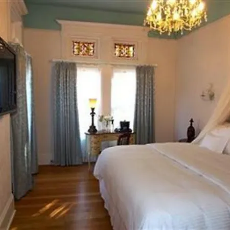 Patterson Inn-2