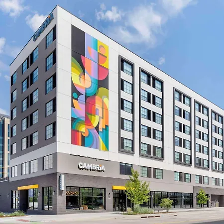 Cambria Hotel Denver Downtown Rino-3