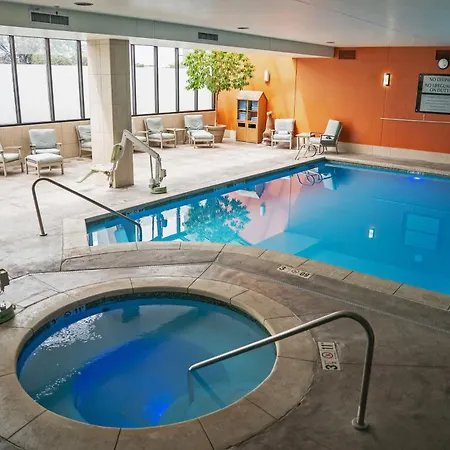 Embassy Suites By Hilton Denver Central Park-2