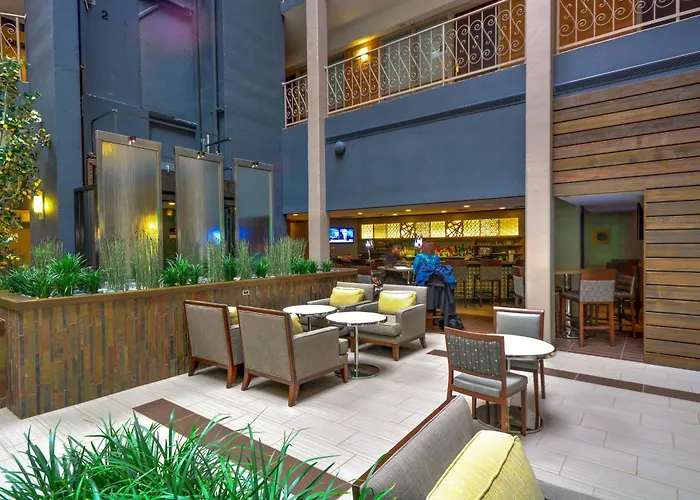 Embassy Suites By Hilton Denver Central Park