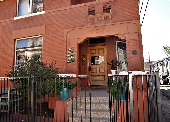 Off Broadway B & B Denver