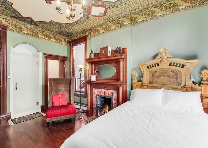 Lumber Baron Inn And Gardens Denver